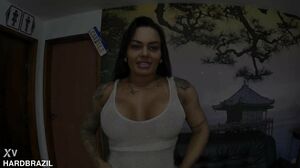 Leila Dantas com seu clitoris gigante estreia com chave de ouro em anal intenso