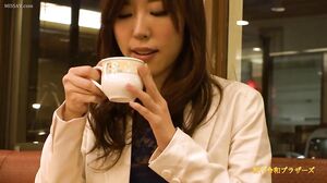 RB016 I Was Invited to a Restaurant by a Beautiful Sister