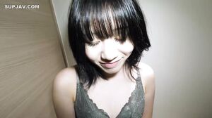 ★Fair-skinned, super beautiful slender★ “Ejaculation into the vagina…I’m excited///” The vagina is stimulated, the beautiful breasts bounce, and the hips shake all the time!