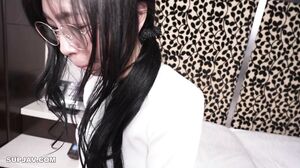 Glasses, beautiful witch, shut-in, unsuccessful cartoonist aunt. Uncensored, 2 times raw Nakadashi.