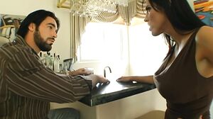 Mommy Got Boobs - Dividing The Goods - Veronica Rayne