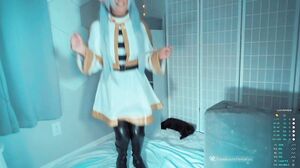 Amazing Cosplayer Girl...