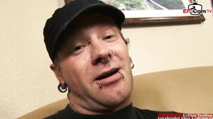 EroCom - Ex boyfriend publishes sex video of his ex girlfriend with dyed hair and small tits