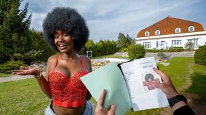 Lexi Luv - Smaller Debts are Easier to Blow in hD