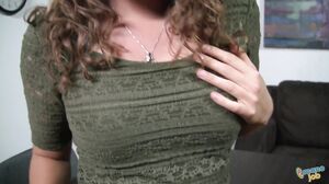 Mano Job - Amateur babe Kennedy Dreams gets tremendous cum shot