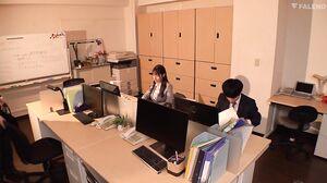 FSDSS-725 A natural busty senior and a virgin junior share a room on a business trip and have amazing sex with 10 ejaculations Elisa Kusunoki