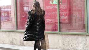 Amirah Adara & Dorothy Black - Happy Ending in HD