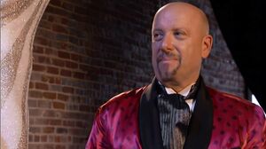 Holly Sampson - Statuesque - Scene #3 -