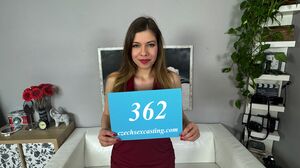 Busty babe loves pussy licking