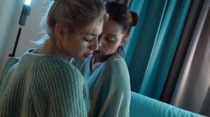 Leyla Mult - Best Friends Know How to Please Each Other