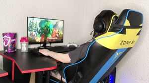 Honey Sasha - DOTA-GIRL aroused in the rink, JERKED OFF, and then did ALMOST RAMPAGE. DOTA 2