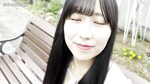 I’m a perverted woman who likes to be penetrated deep with a cock.She has flirty sex with her maid, Moka. A rich service blowjob with a super sensitive convulsing body.