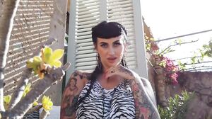 Cherrie Pie - MORNING COCK TEASE - Cherry Pie wants to make you hard (nothingbutcurves)