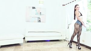 2 monster cocks break MICHELLE ANDERSON's ass again. DAP. 3 on 1 Pissing in 4K