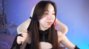 sarahson May 28 2024 WebCam 3