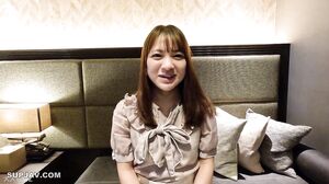Eri(23\) office worker office worker opens her vagina with a cuspidor and shoots from the vaginal wall to the deepest part of the vagina. She also filmed her anus with a test tube and her intestines. Then, she penetrates the anus for the first time and go