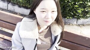 Today is my safety day ♡ F-cup young lady who is a handsome flute player. She absorbs all of master’s Nakadashi ♡ [No