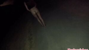 renatasurtada - I take my wife for a walk without panties on the beach