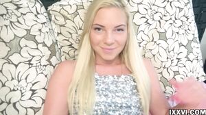 Vira Gold - Fucking the round ass of a teen blonde