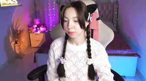 sarahson May 13 2024 WebCam 3