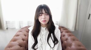 The Miraculous Reunion of That Girl in Purity White. Yuna-chan, who was immensely popular, has a miraculous reunion. A blissful time to give her white body the desires of a year and a half of lost contact. Yuna