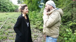 2 Männer & ich, die Schwanzgeile Party-Hure mit LeaSchwarz