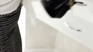 Ricci Star - Hot girl gave a blowjob to the guide and let herself be fucked