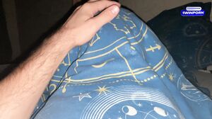 airaccoon - Stepdaughter hid under blanket and gave blowjob to stepfather 2