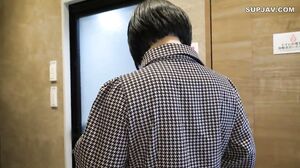 Takadanobaba Resident Perverted Technician “Something Weird…” For Some Reason I Was Made to Squirt…