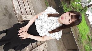 Selloko” charms you with her cute dimples! She gets angry at the wrong ejaculation…