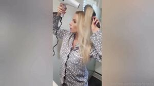 Danielle Renae - Fucks Her Husbands Friend