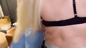 Summer Brookes - Curvy Teen Girlfriend Couch Fuck