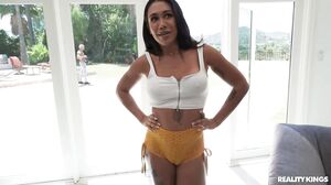 Mikey Star - Seeing Stars