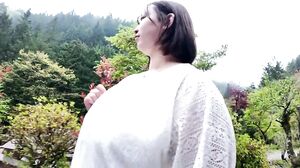 GOOD-022 Plump Married Woman Outdoor Exposure Reo Fujisawa