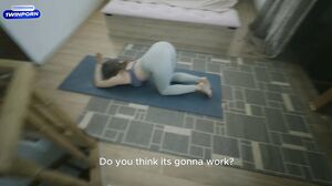 Alexa PoshSpice - POV: My stepmom helps me relieve stress with yoga and splash tension into her anal