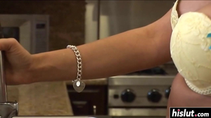 Carrie Ann rides a pulsating schlong