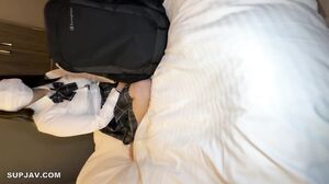 There’s no way a cock can stay silent in front of such a bitch! Insemination SEX deep in the uterus at the end