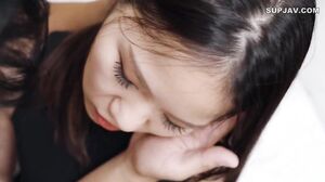 A sexy woman with high specs. *Fully visible and uncensored