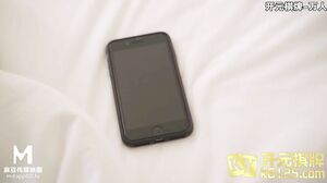 Model Media - Shen Nana - Sexy stunners fall from the sky MDX-0127