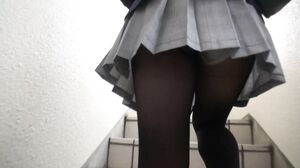 BUBB-142 Schoolgirl On The Stairs It's An Irresistible Excitement To See A Schoolgirl's Pants From Under Her Uniform