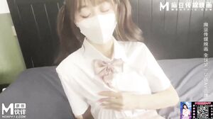 Ke Ke - White stockings soft cute girl was baptized by the teacher without a condom SZL-007