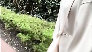 Kasumi, 20 years old, fox face, beautiful tits, sound esthetician, gives a thick handjob blowjob and finishes with raw Nakadashi