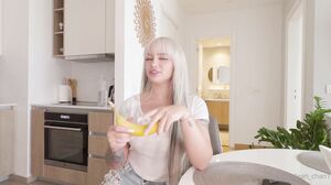 OnlyFans - Leah Meow - Fucking My Perfect Neighbour