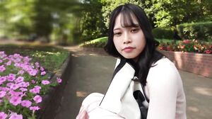 First time shooting and showing her face! A college student who is too clumsy and not very good at expressing her affection is gradually approached and fucked live for the first time! The moment when she turns into a spoiled girl who actually likes to ser
