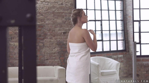 21EroticAnal - Nikki Dream Erotic Anal Relief