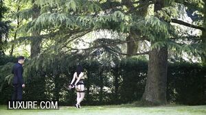 Luxure - Hot curvy italiana Valentina Nappi submissive sex