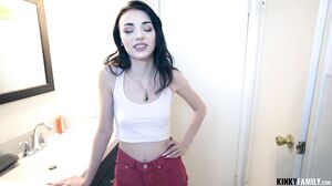 KinkyFamily - Stepsis Wants My Big Long Dick - Cecelia Taylor