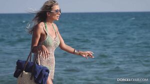 Shalina Devine & Veronica Leal - You can come closer in HD