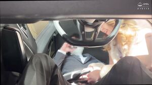 CHA-048 Personal shooting inside the car ejaculation in the mouth