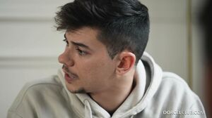 Clara Mia, Kelly Collins - The recipe for success in 4K